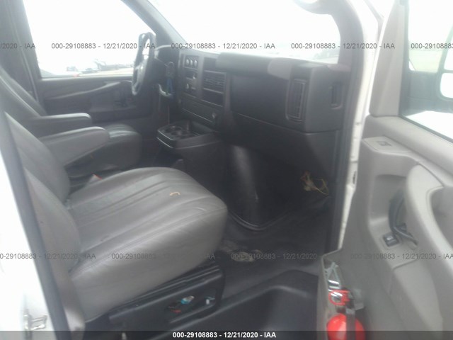 Photo 4 VIN: 1GCSGAFX8E1111816 - CHEVROLET EXPRESS CARGO VAN 