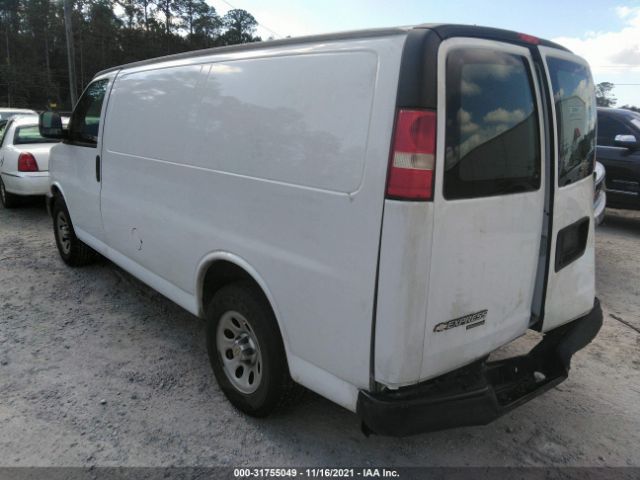 Photo 2 VIN: 1GCSGAFX9C1200517 - CHEVROLET EXPRESS CARGO VAN 