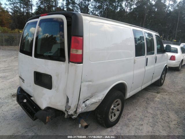 Photo 3 VIN: 1GCSGAFX9C1200517 - CHEVROLET EXPRESS CARGO VAN 