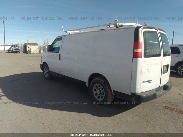 Photo 2 VIN: 1GCSGAFX9D1126873 - CHEVROLET EXPRESS CARGO VAN 