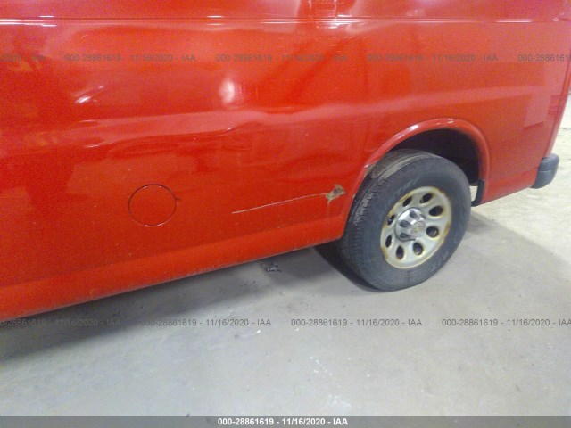 Photo 5 VIN: 1GCSGAFX9D1157993 - CHEVROLET EXPRESS CARGO VAN 