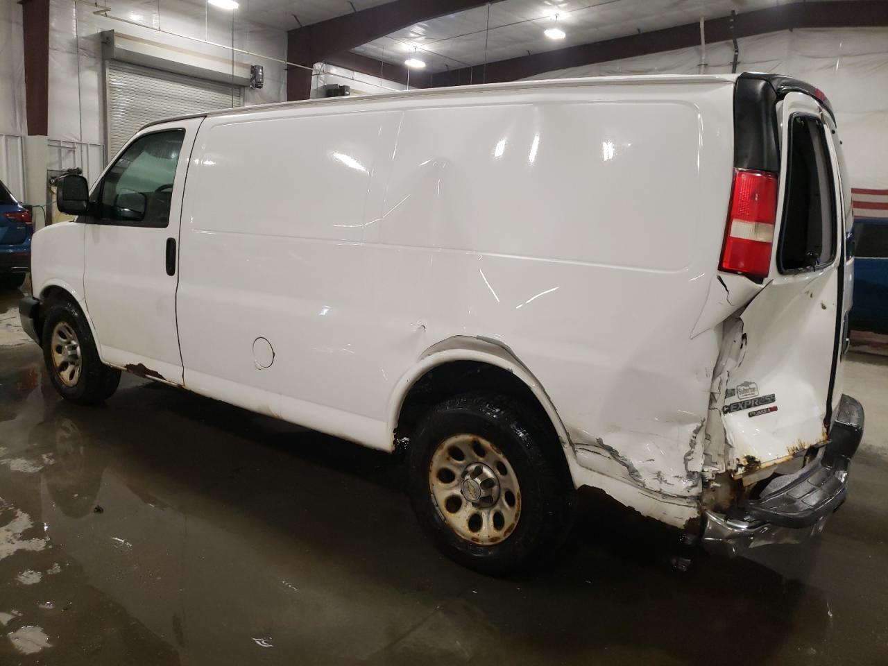 Photo 1 VIN: 1GCSHAF43B1141479 - CHEVROLET EXPRESS 