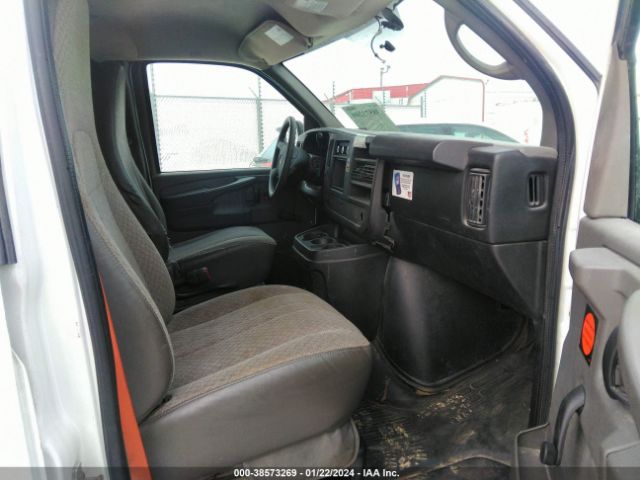 Photo 4 VIN: 1GCSHAF43D1173173 - CHEVROLET EXPRESS 1500 