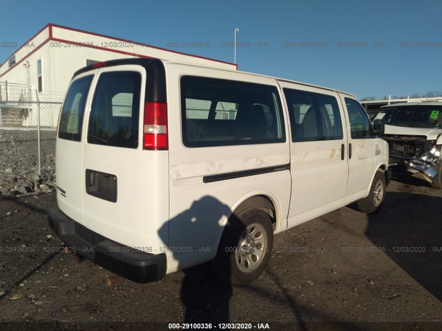 Photo 3 VIN: 1GCSHAF46E1187389 - CHEVROLET EXPRESS CARGO VAN 