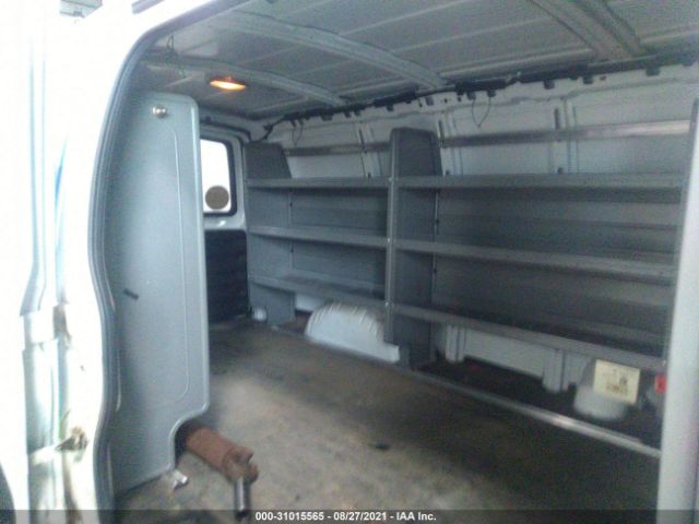 Photo 7 VIN: 1GCSHAF48B1176213 - CHEVROLET EXPRESS CARGO VAN 