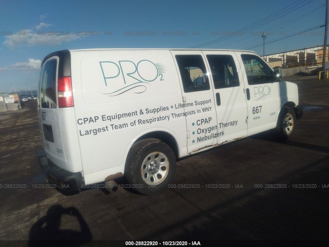 Photo 3 VIN: 1GCSHAF48D1128276 - CHEVROLET EXPRESS CARGO VAN 