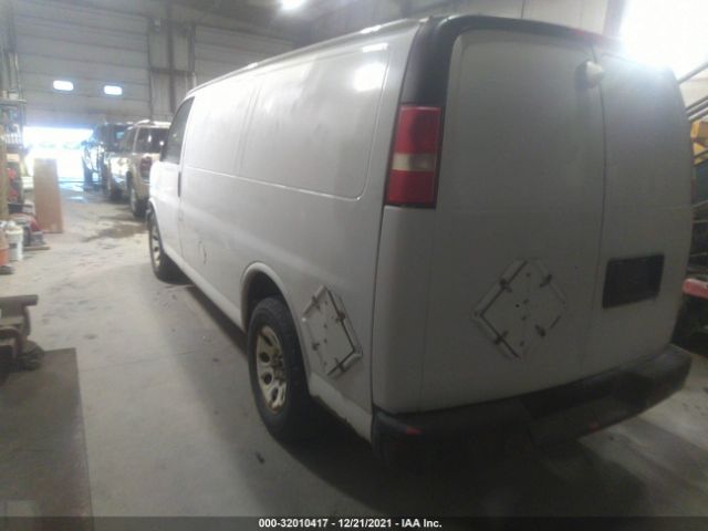 Photo 2 VIN: 1GCSHAF48D1172598 - CHEVROLET EXPRESS CARGO VAN 