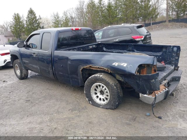 Photo 2 VIN: 1GCSKPE04AZ221246 - CHEVROLET SILVERADO 1500 