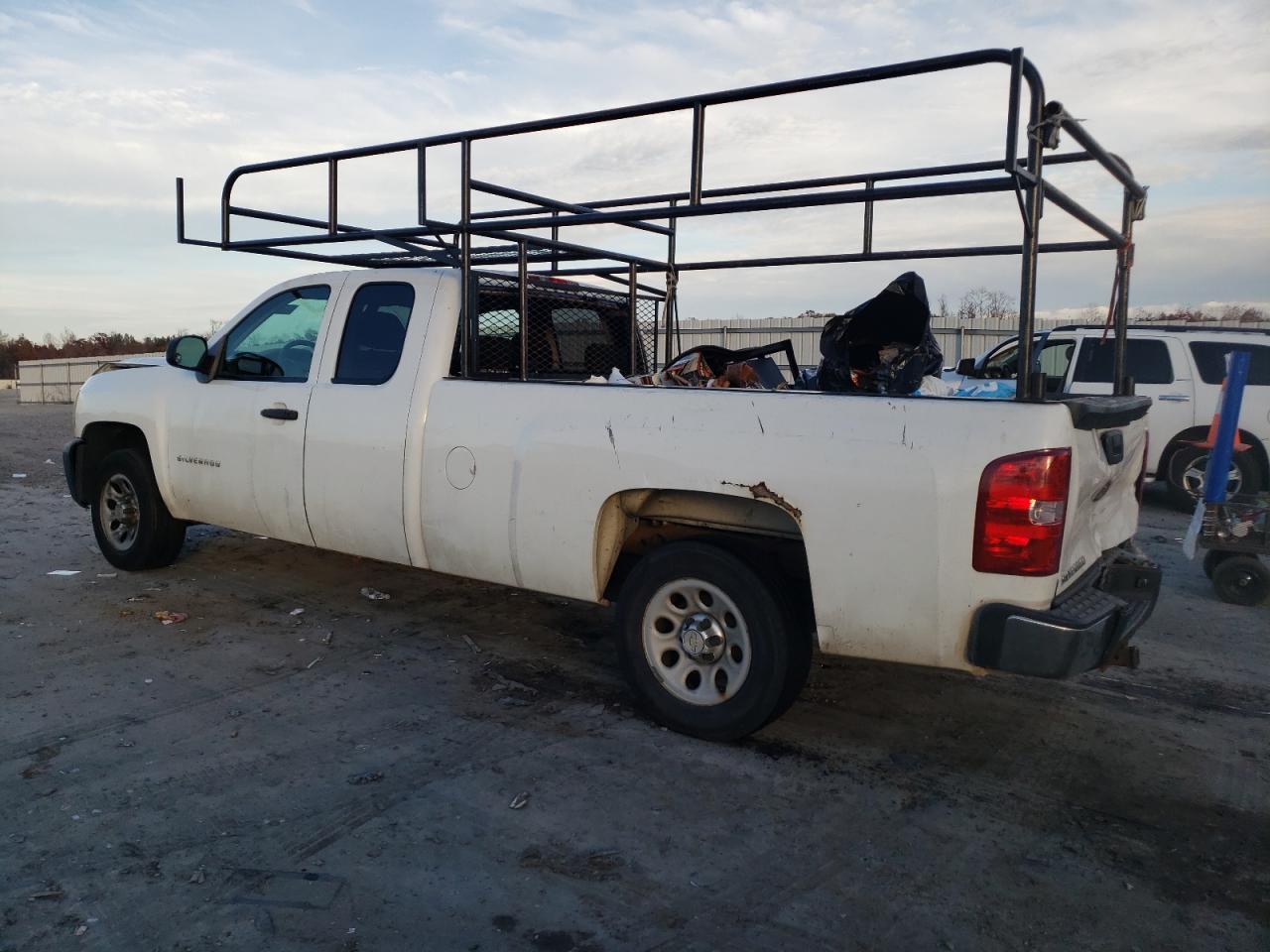 Photo 1 VIN: 1GCSKPE06AZ216484 - CHEVROLET SILVERADO 