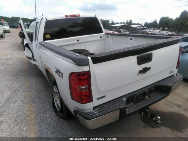 Photo 2 VIN: 1GCSKREA0AZ284770 - CHEVROLET SILVERADO 1500 