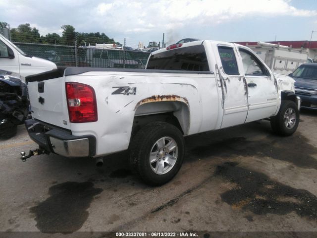 Photo 3 VIN: 1GCSKREA0AZ284770 - CHEVROLET SILVERADO 1500 