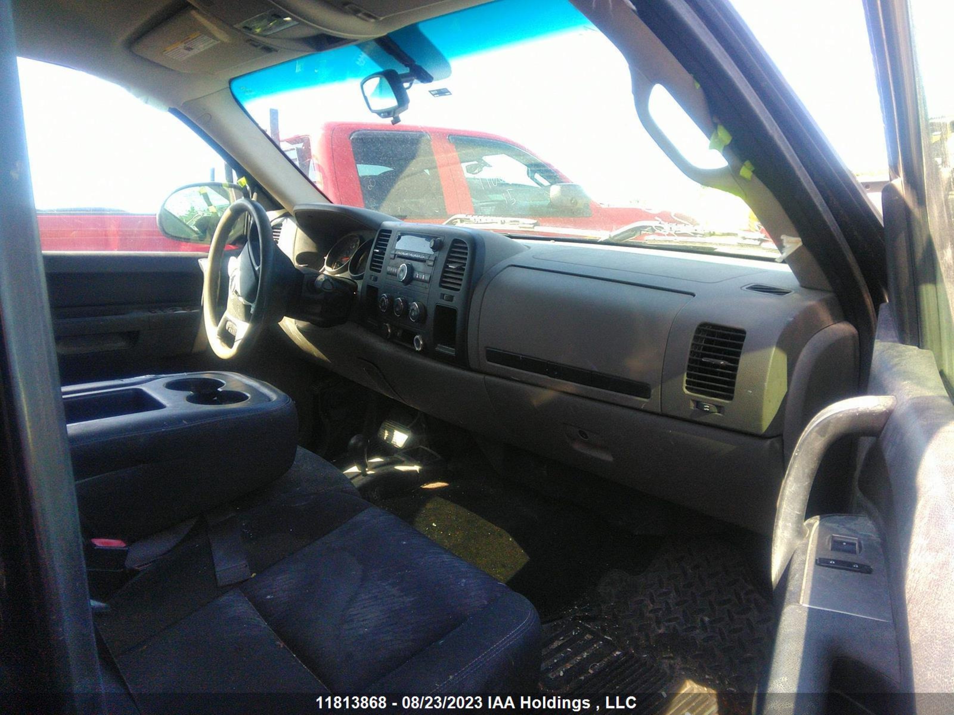 Photo 4 VIN: 1GCSKREA8AZ104130 - CHEVROLET SILVERADO 