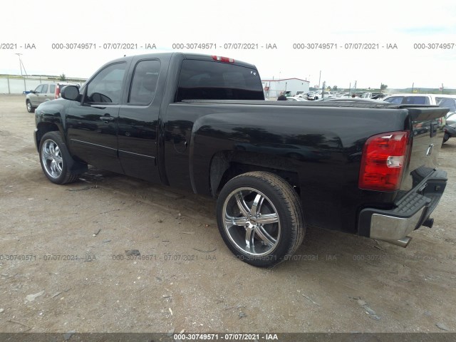 Photo 2 VIN: 1GCSKSE30AZ245458 - CHEVROLET SILVERADO 1500 