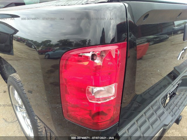 Photo 5 VIN: 1GCSKSE30AZ245458 - CHEVROLET SILVERADO 1500 