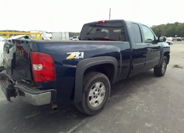 Photo 3 VIN: 1GCSKSE31AZ148110 - CHEVROLET SILVERADO 1500 