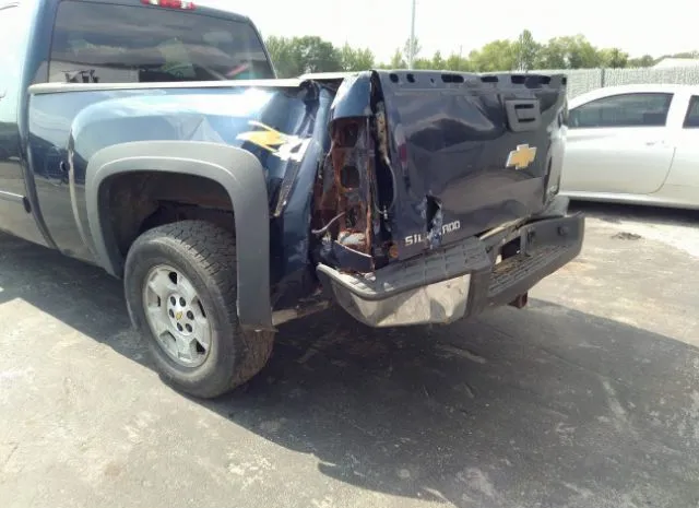 Photo 5 VIN: 1GCSKSE31AZ148110 - CHEVROLET SILVERADO 1500 