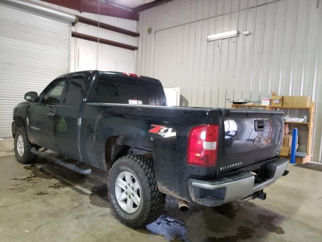 Photo 2 VIN: 1GCSKSE32AZ146821 - CHEVROLET SILVERADO 