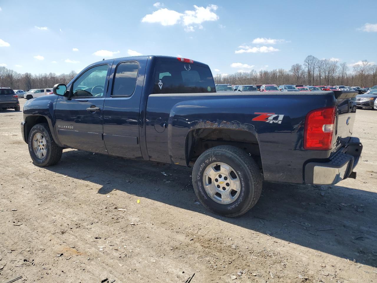 Photo 1 VIN: 1GCSKSE32AZ228581 - CHEVROLET SILVERADO 