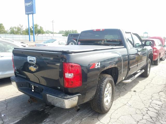 Photo 3 VIN: 1GCSKSE34AZ106675 - CHEVROLET SILVERADO 