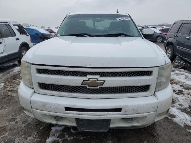 Photo 4 VIN: 1GCSKSE34AZ110953 - CHEVROLET SILVERADO 