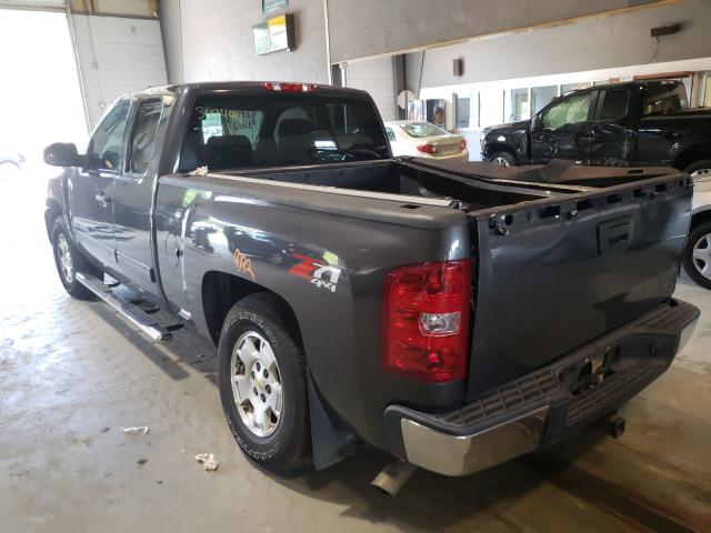 Photo 2 VIN: 1GCSKSE34AZ112668 - CHEVROLET SILVERADO 