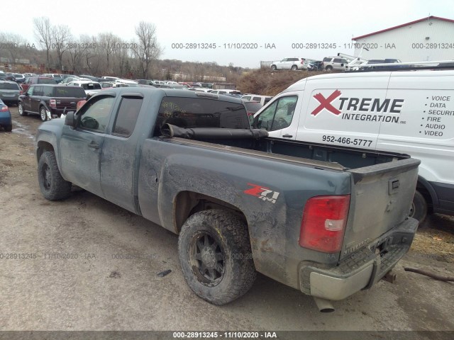 Photo 2 VIN: 1GCSKSE34AZ141555 - CHEVROLET SILVERADO 1500 