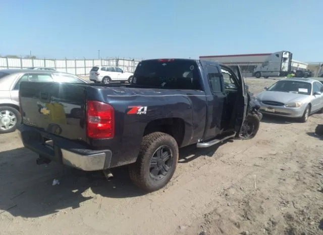 Photo 3 VIN: 1GCSKSE34AZ187449 - CHEVROLET SILVERADO 1500 