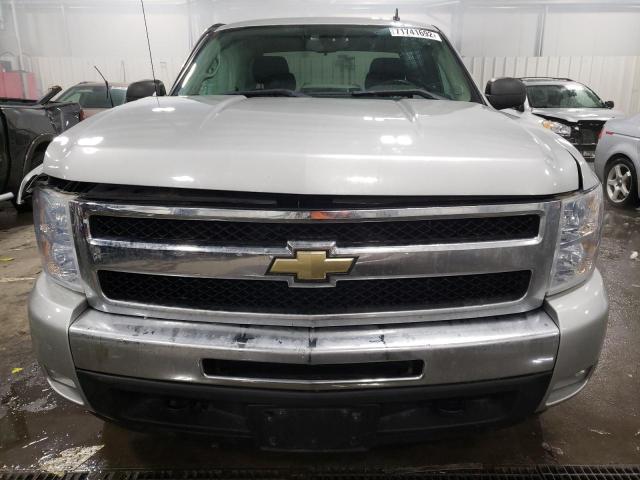 Photo 4 VIN: 1GCSKSE34AZ242188 - CHEVROLET SILVERADO 