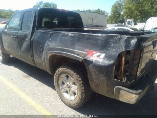 Photo 5 VIN: 1GCSKSE35AZ131309 - CHEVROLET SILVERADO 1500 