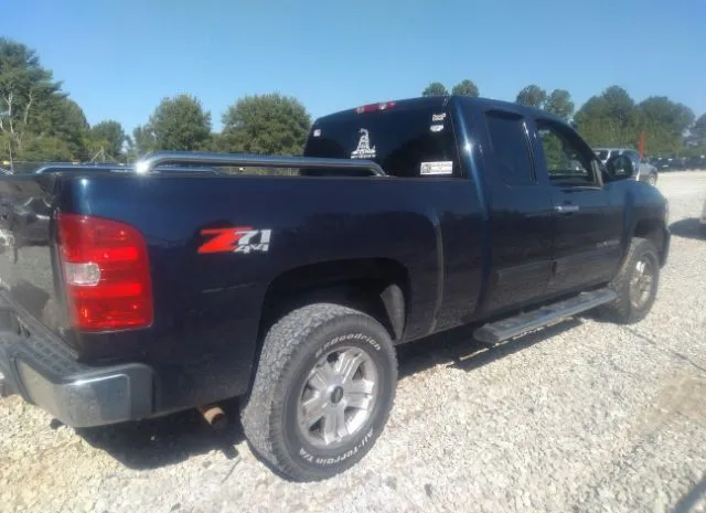 Photo 3 VIN: 1GCSKSE36AZ186321 - CHEVROLET SILVERADO 1500 