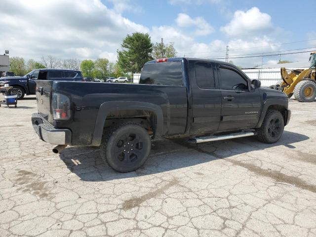 Photo 2 VIN: 1GCSKSE37AZ288940 - CHEVROLET SILVERADO 