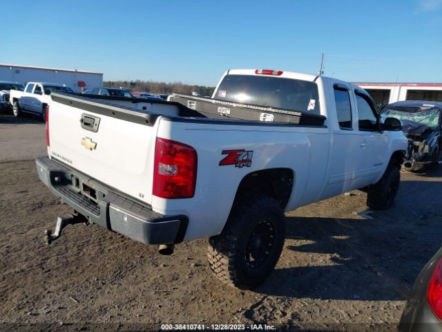 Photo 3 VIN: 1GCSKSE38AZ125682 - CHEVROLET SILVERADO 1500 