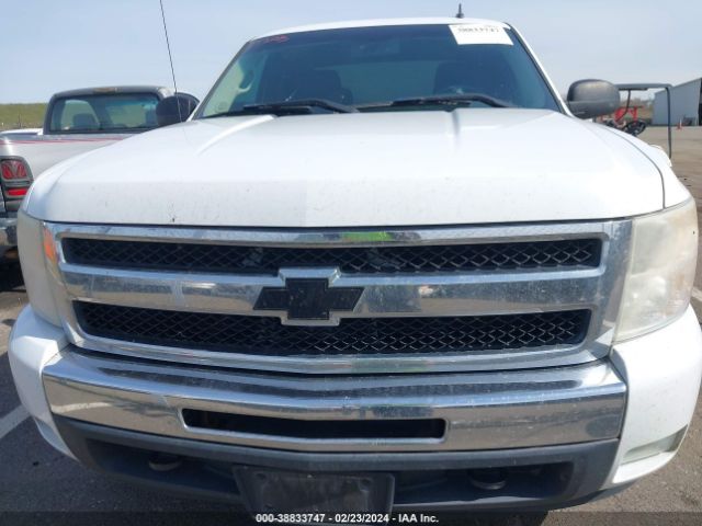 Photo 5 VIN: 1GCSKSE38AZ207847 - CHEVROLET SILVERADO 1500 