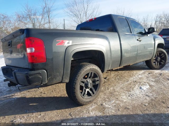 Photo 3 VIN: 1GCSKSE39AZ135444 - CHEVROLET SILVERADO 1500 