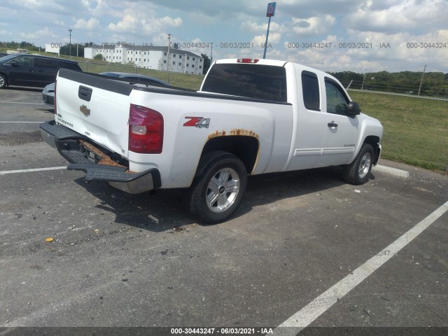 Photo 3 VIN: 1GCSKSE39AZ214015 - CHEVROLET SILVERADO 1500 