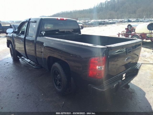 Photo 2 VIN: 1GCSKSE3XAZ137915 - CHEVROLET SILVERADO 1500 