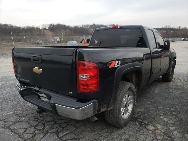 Photo 3 VIN: 1GCSKSE3XAZ138966 - CHEVROLET SILVERADO 