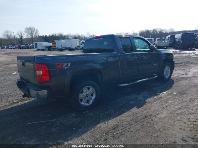 Photo 3 VIN: 1GCSKTE37AZ129275 - CHEVROLET SILVERADO 1500 