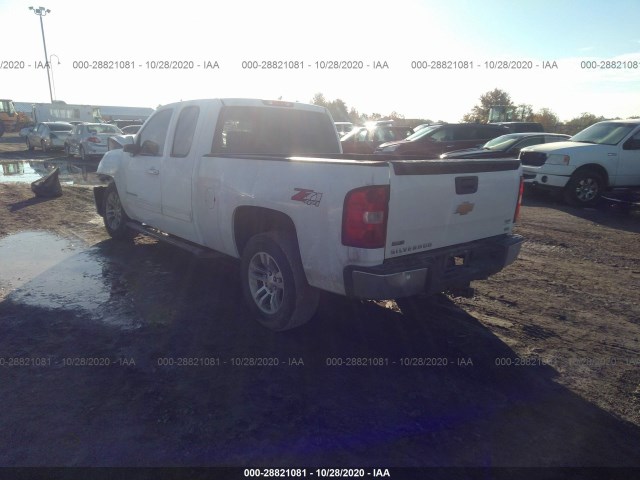 Photo 2 VIN: 1GCSKTE39AZ266153 - CHEVROLET SILVERADO 1500 