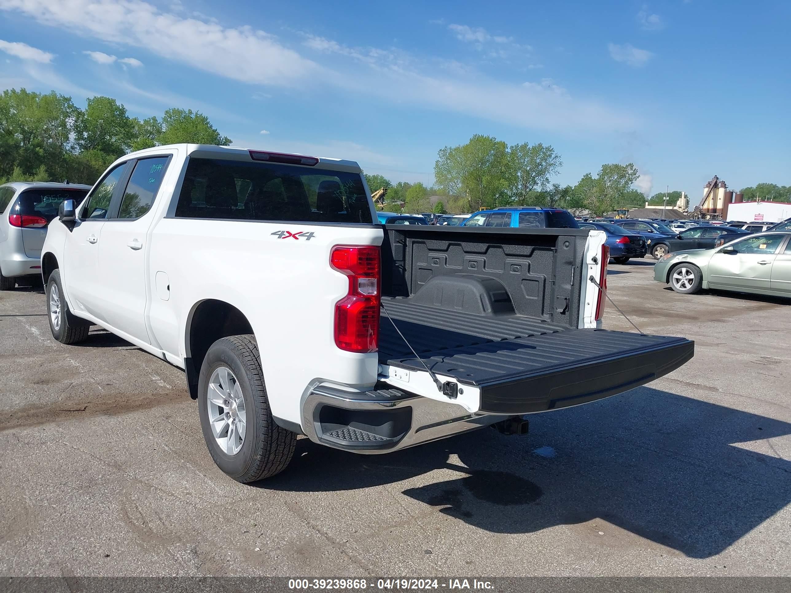 Photo 2 VIN: 1GCUDDED6PZ325721 - CHEVROLET SILVERADO 