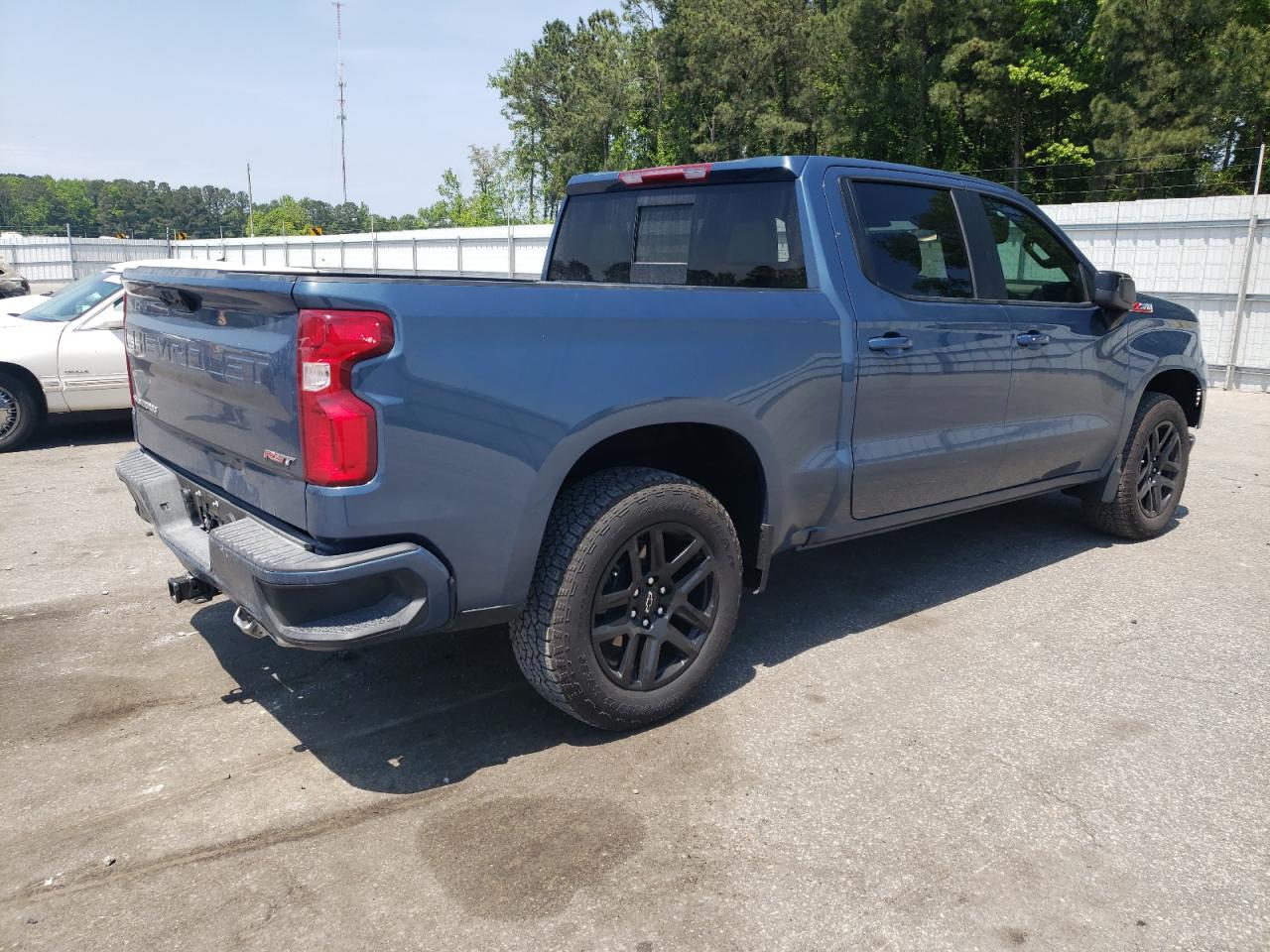 Photo 2 VIN: 1GCUDEE82RZ227975 - CHEVROLET SILVERADO 