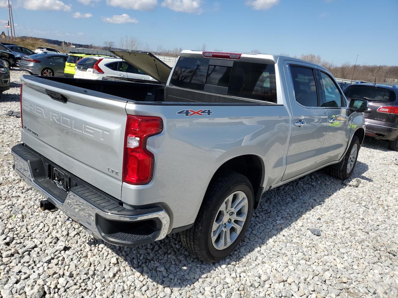 Photo 2 VIN: 1GCUDGET5NZ564814 - CHEVROLET SILVERADO 