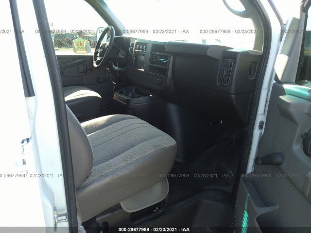 Photo 4 VIN: 1GCUGAD46A1168754 - CHEVROLET EXPRESS CARGO VAN 