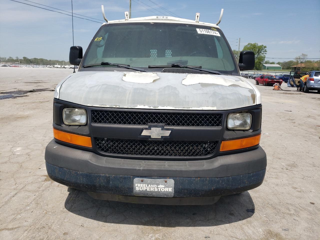 Photo 4 VIN: 1GCUGADX1A1140838 - CHEVROLET EXPRESS 