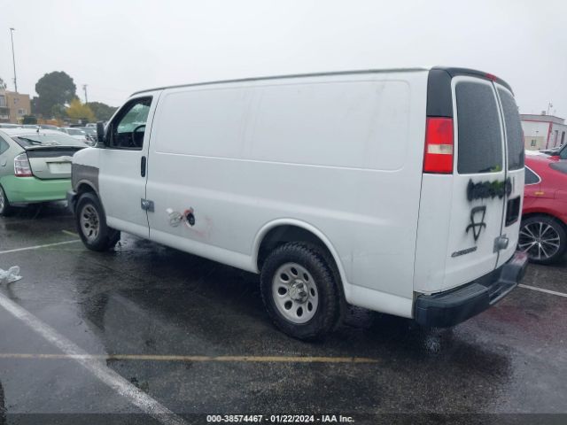 Photo 2 VIN: 1GCUGADX2A1100638 - CHEVROLET EXPRESS 1500 