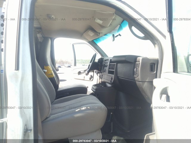 Photo 4 VIN: 1GCUGADX2A1139312 - CHEVROLET EXPRESS CARGO VAN 