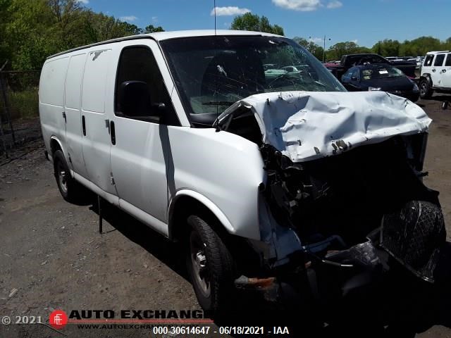 Photo 1 VIN: 1GCUGADX3A1136127 - CHEVROLET EXPRESS CARGO VAN 