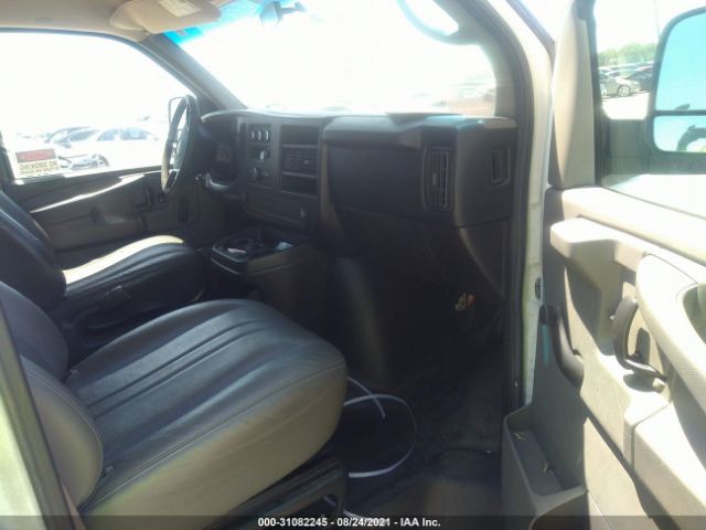 Photo 4 VIN: 1GCUGADX3A1137908 - CHEVROLET EXPRESS CARGO VAN 