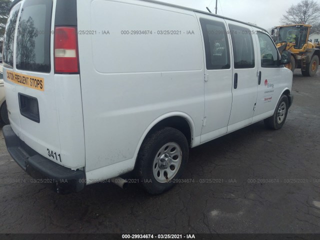 Photo 3 VIN: 1GCUGADX3A1163411 - CHEVROLET EXPRESS CARGO VAN 