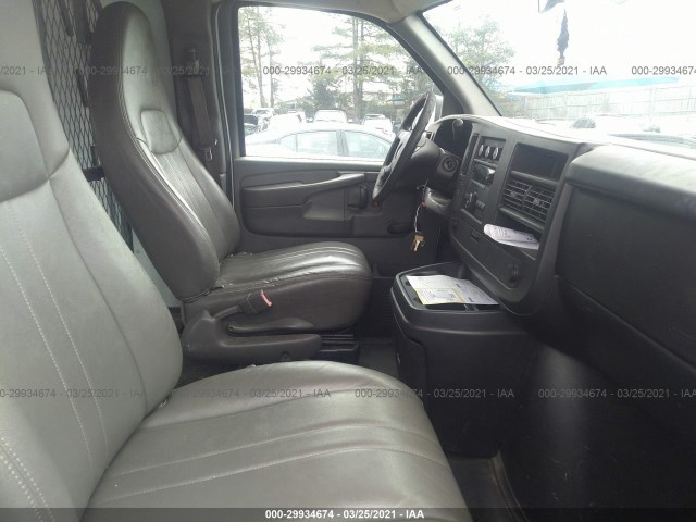 Photo 4 VIN: 1GCUGADX3A1163411 - CHEVROLET EXPRESS CARGO VAN 